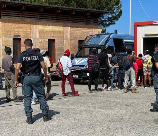 Tendopoli di San Ferdinando: prosegue la campagna di vaccinazione anti Covid-19 iniziata nel mese di luglio