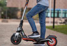 Monopattino elettrico- Obbligo assicurazione e divieto per minorenni