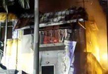 Incendiano casa abitata da migrante e fuggono