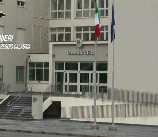 Circonvenzione di incapaci e utilizzo indebito di carte di credito- 3 arresti