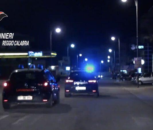 Controlli carabinieri – a Rosarno chiusa carrozzeria irregolare e disposta chiusura studio dentistico per 5 giorni