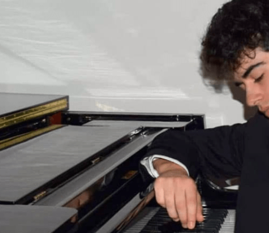 Recital del giovane pianista Giuseppe Marco Daniele a Palazzo Baldari di Gioia Tauro