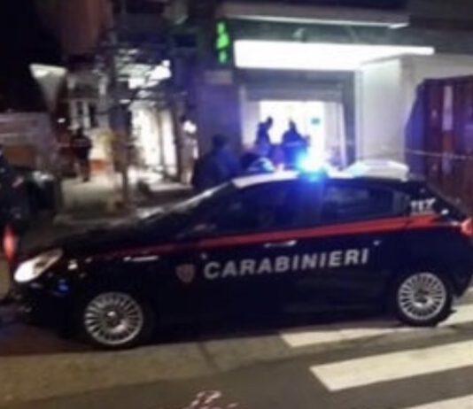 Carabiniere sventa rapina – accoltellato. Fermato un 16enne