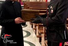 Ruba in chiesa cassetta delle offerte – arrestato 46enne