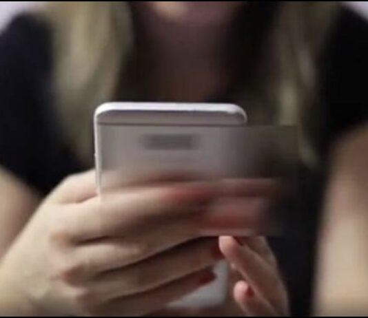 Atti sessuali con minori – arrestata insegnante 45enne