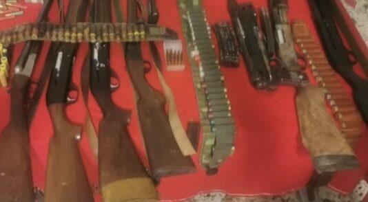 Scoperto deposito di armi – indagini in corso