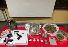 Nascondeva droga e armi in un box – arrestato 31enne