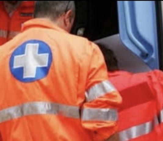 Grosso petardo scoppia in mano a studente 17enne – ferito grave