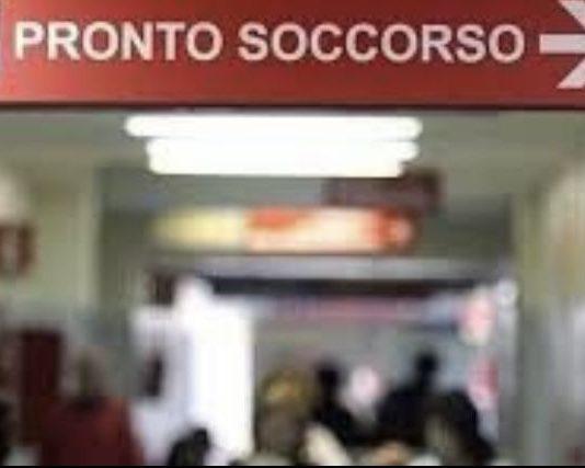 Donna muore in pronto soccorso – medico picchiato da parenti vittima