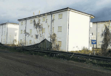 Abitazioni dignitose e trasporti pubblici per i braccianti: le richieste di USB al Consiglio per l’immigrazione di Reggio Calabria