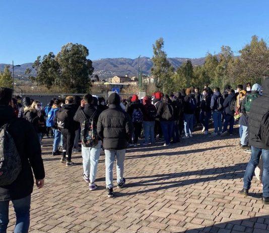 Molestie al Liceo – riprese lezioni dopo 15 giorni di occupazione