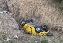 Incidente mortale – auto finisce in un fossato: perde la vita un 74enne