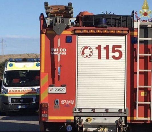 Scontro moto auto – 3 persone morte tra cui una bimba e la mamma
