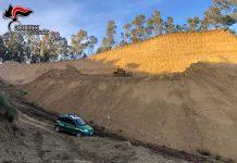 Spianano abusivamente una intera collina – due persone denunciate