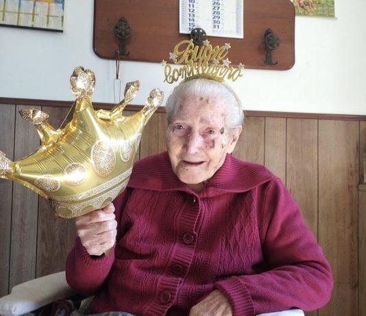 Rosarno – Tanti auguri a Nonna Maria per i 100 anni