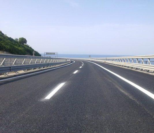Autostrada A2 chiuso tratto tra Falerna e Sam Mango per una frana