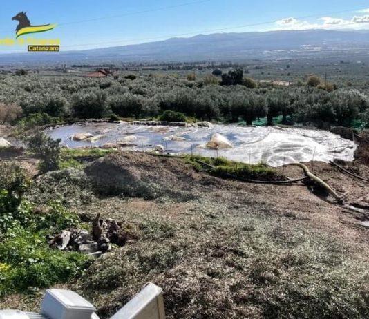 Reflui nei terreni agricoli – sequestrato stabilimento produzione olio