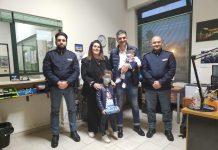 Agenti del Commissariato di Polistena soccorrono un neonato in gravi condizioni di salute, il grazie dei genitori