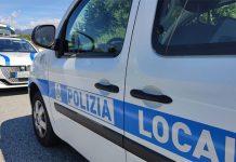 Anziana trovata morta in casa insieme al suo gatto – deceduta da anni