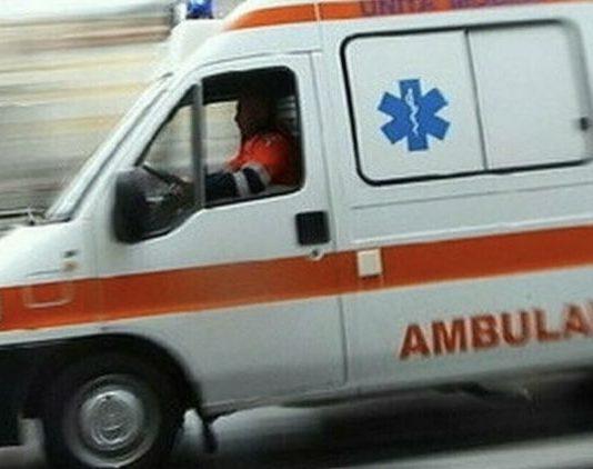 Calabria – scontro moto auto: muore giovane coppia