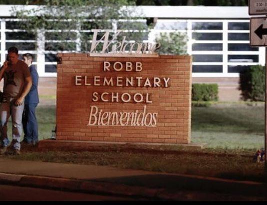 Strage in una scuola elementare in Texas – 19 bambini uccisi
