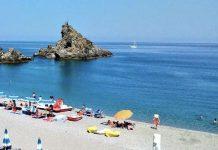 Tragico pomeriggio alla Tonnara di Palmi: uomo muore in spiaggia