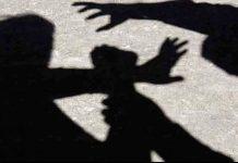 Picchia e minaccia di morte la ex compagna: arrestato