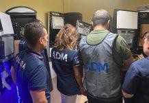 Controlli Polizia in circolo privato a Gioia Tauro: sequestrati computer e slot machine