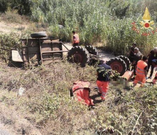 Tragedia a Cittanova – 16enne di Melicucco muore schiacciato da trattore