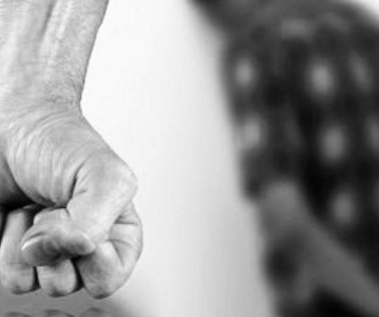 Calabria – Stupro di gruppo su ragazzo disabile, confermata dalla Cassazione accusa per ragazza che incitava alle riprese: “È partecipe chi plaude al video”