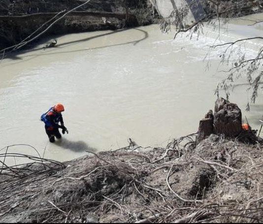 Alluvione Marche – trovate le scarpe del piccolo Mattia: proseguono ricerche