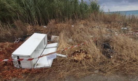 Calabria – sequestro discariche e scarichi abusivi