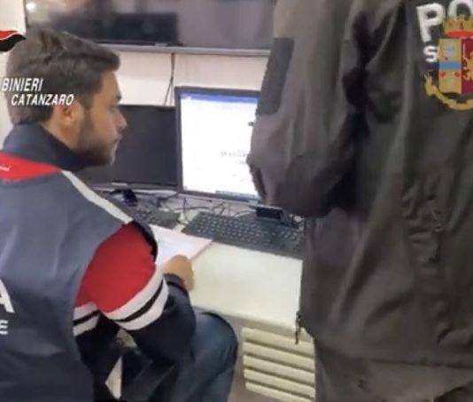 Falsificavano testamenti di anziani per impossessarsi del denaro – 9 arresti