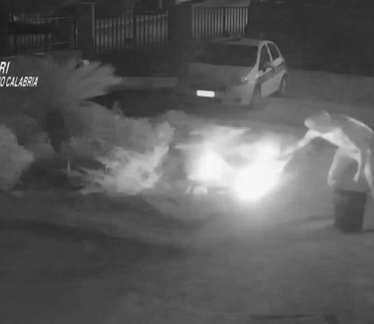 San Giorgio Morgeto – Incendiò auto polizia locale: arrestato
