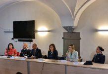 Gioia Tauro – Giornata Internazionale per l’Eliminazione della Violenza sulle Donne: Amministrazione Comunale, Croce Rossa Italiana e Polizia di Stato incontrano i ragazzi degli Istituti Comprensivi “Paolo VI” e “F.Pentimalli”