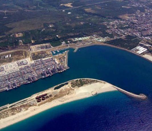 CMDT: “Il rigassificatore a Gioia Tauro non è un’opera strategica ma solo un’idea sciagurata”