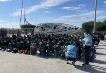 Sbarco migranti a Roccella: arrivati in 263