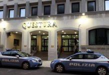 Arrestato un uomo che inseguiva in auto la ex moglie con i due figli minori