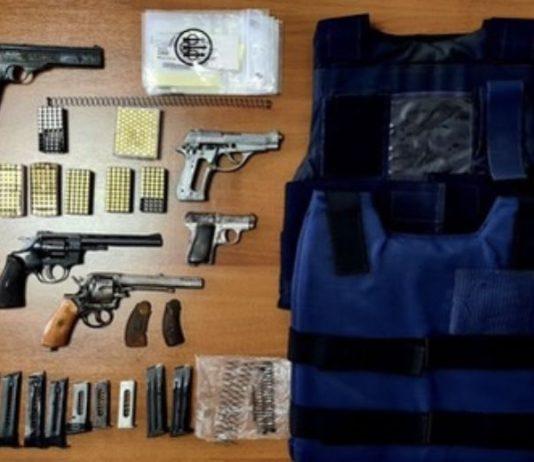 Ritrovato arsenale nella campagne – Arrestato 38enne