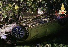 Calabria- incidente all’alba: tre giovani feriti