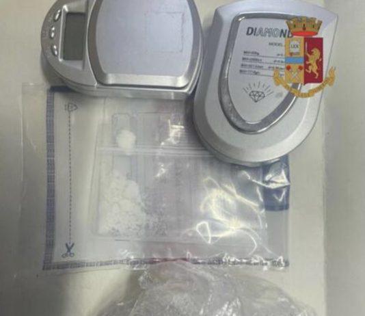 Sorpreso in casa con cocaina: denunciato