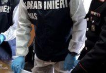 Seminara – impiegato pubblico in malattia, produceva dolciumi da vendere online