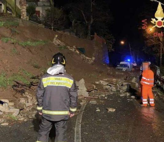 Maltempo in Calabria: chiusa strada statale 18 nel cosentino