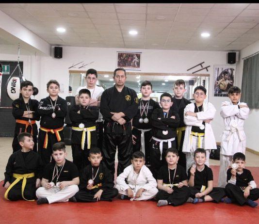 Gara interregionale Kick Boxing a Polistena, successi per i ragazzi del Maestro Arturo Messina