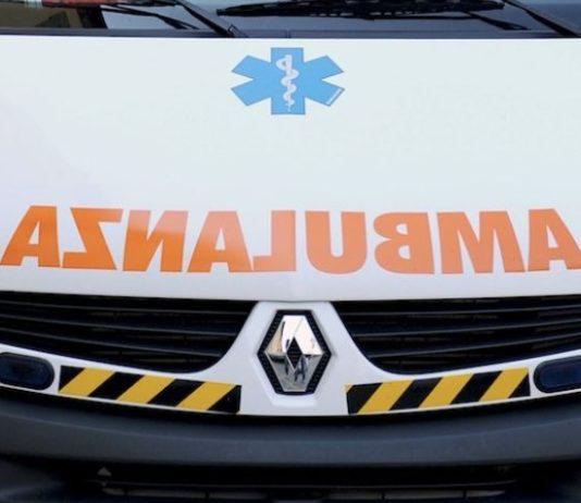 Baldino: “In Calabria si muore aspettando un’ambulanza, ma i soldi pubblici finiscono nelle cliniche degli amici”