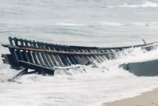 Migrante superstite: “Gli Scafisti hanno visto le luci e hanno cambiato rotta con una manovra repentina”