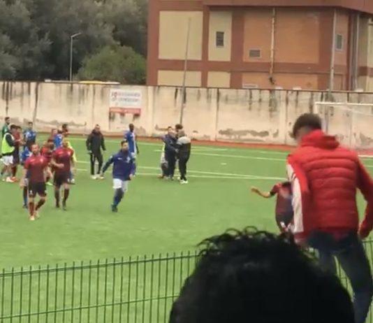 Rosarno – rissa allo stadio tra giocatori: 11 provvedimenti Daspo