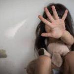Calabria – Abusi sessuali su una minorenne, arrestati la madre e il compagno