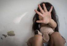Calabria – Abusi sessuali su una minorenne, arrestati la madre e il compagno