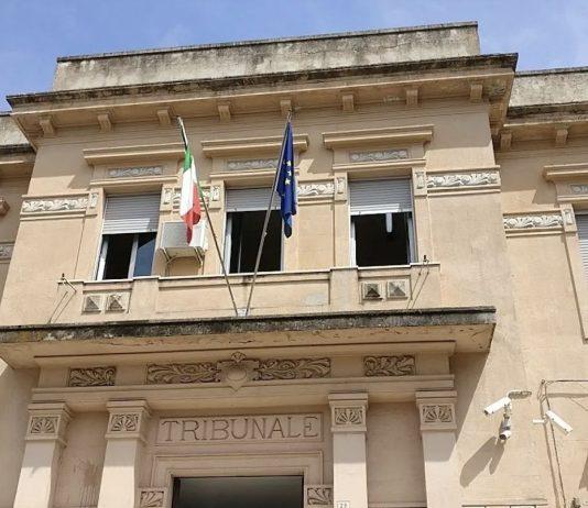 Palmi, si appropriava di denaro proveniente da spese giudiziarie, denunciato ex impiegato tribunale civile